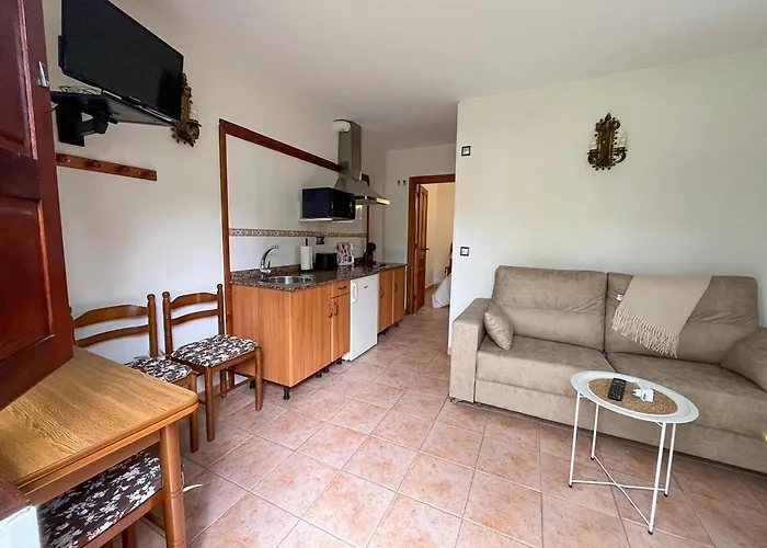 Santillana - Mijares 3000 Apartment *